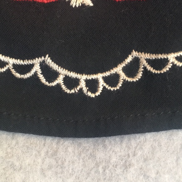 FLYING TOMATO Boho Bohemian Peasant Festival Minimalist Embroidered Gauzy Top - Picture 11 of 14